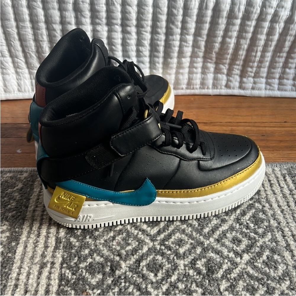 Nike Air Force 1 Women’s size 9